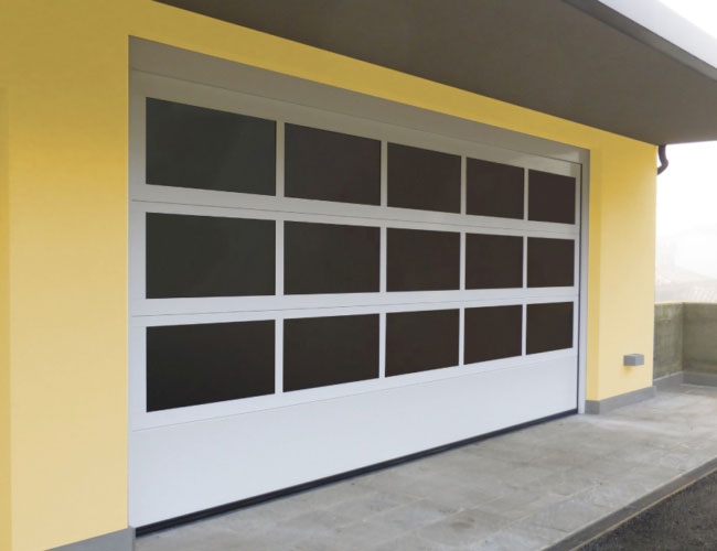 installazione porte basculanti garage modena