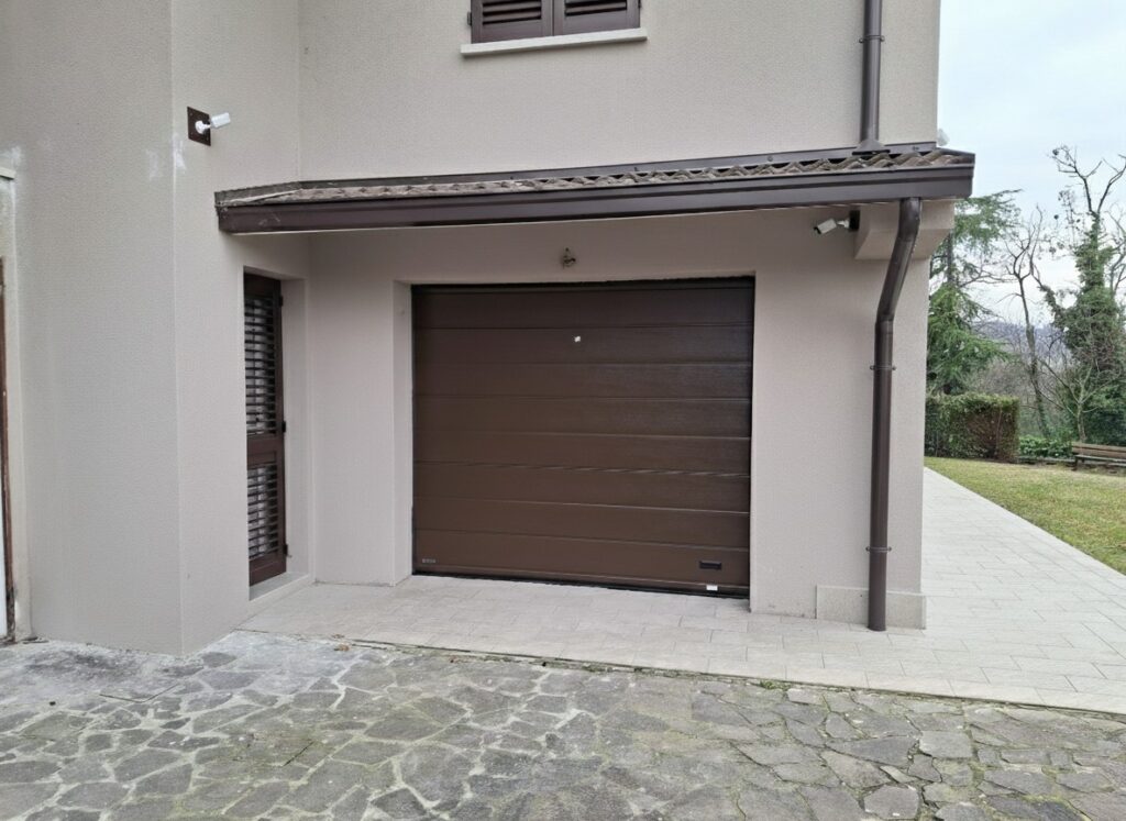 Porta sezionale garage Silvelox