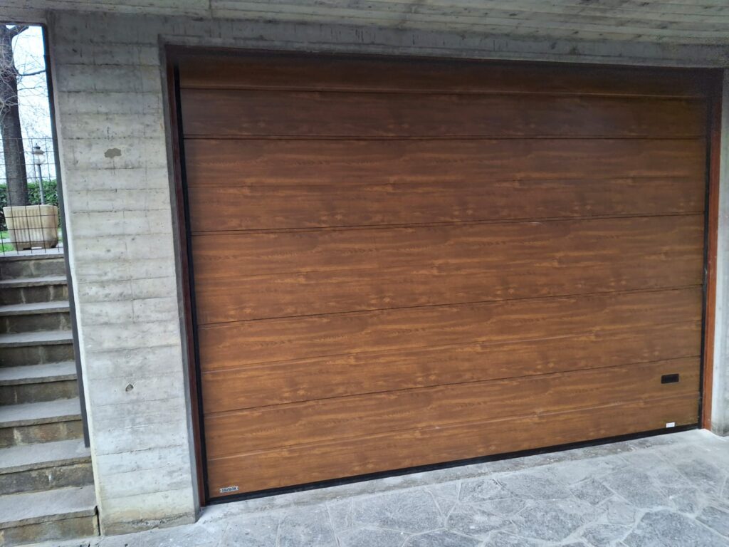 Porta sezionale Vignola